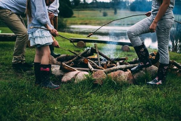Guide des campings 4 étoiles incontournables dans les Hautes-Alpes